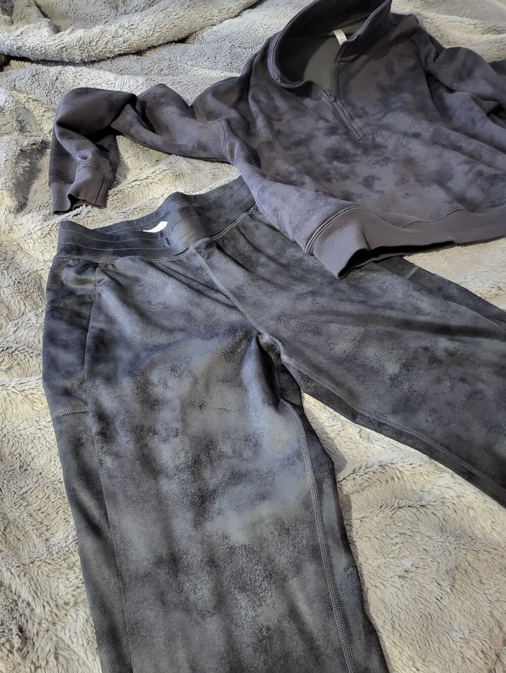 Fabletics On-The-Go Half Zip Sweater And Jogger — Onyx Smudge